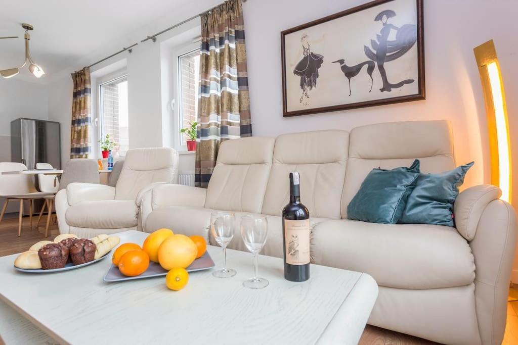 Avra I Stare Apartment Gdansk