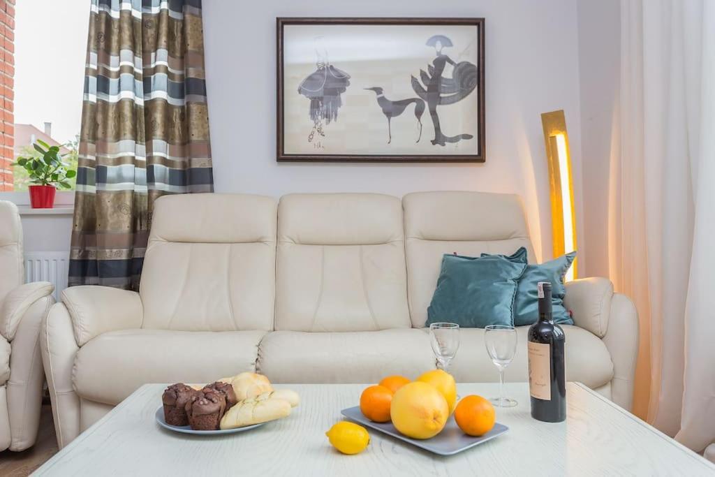 Apartment Avra I Stare